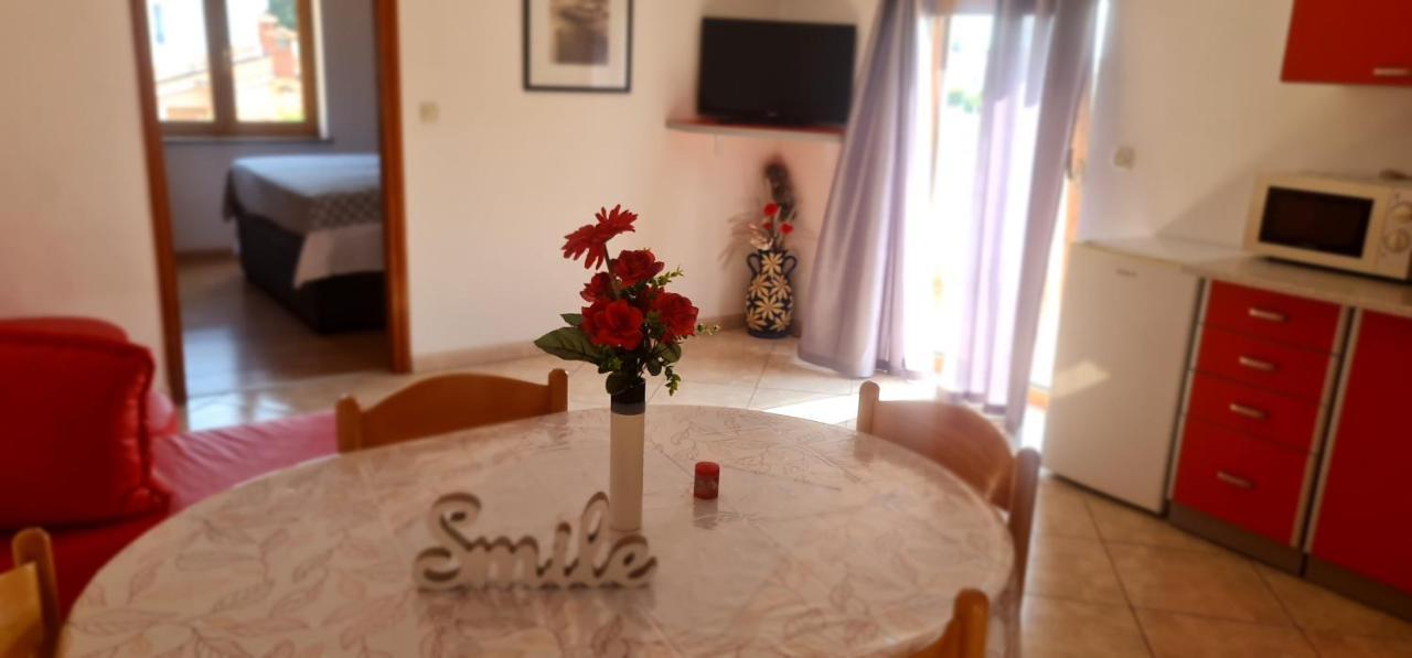 Gimy Villa&App 1 Porec Gedici Экстерьер фото
